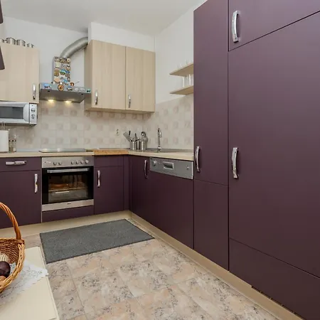 Seashell Apartment